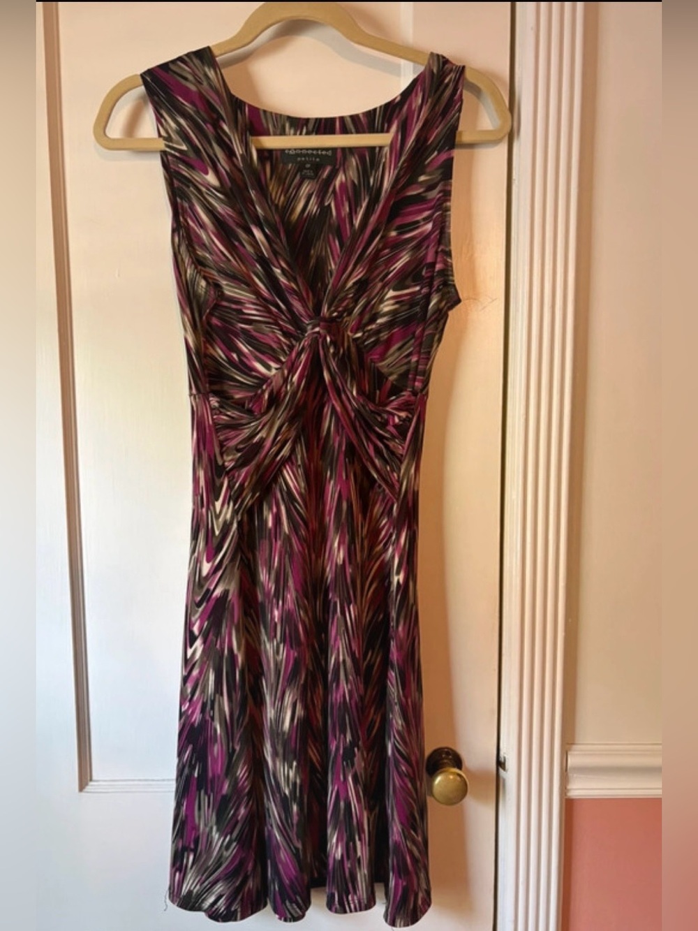 Vintage Twist-Front Print Dress in Purple women's size medium